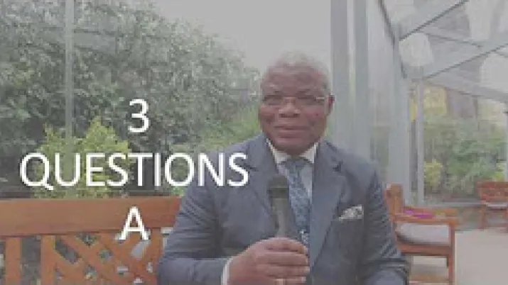 3 questions à Richard Lowe